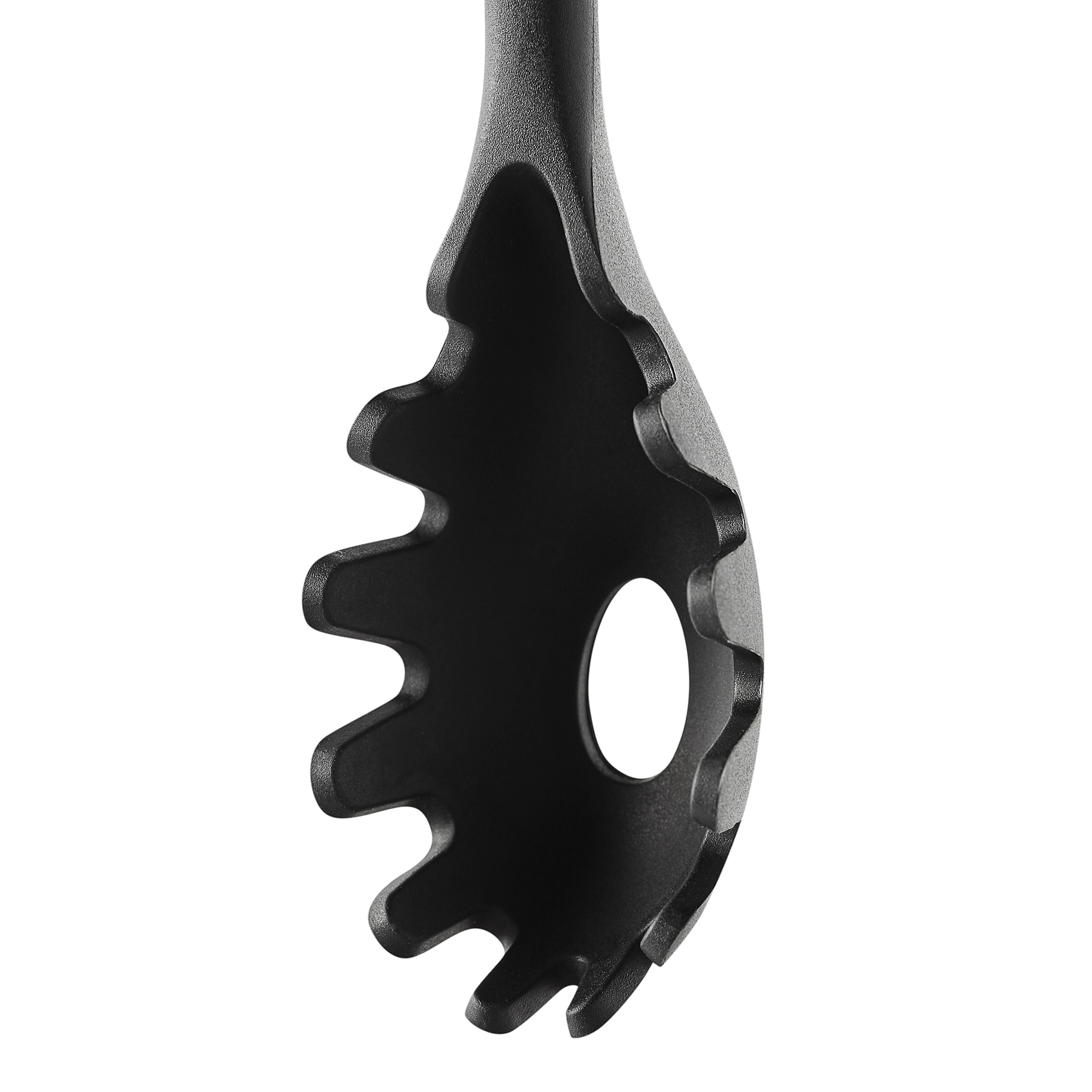 detail shot of spaghetti spoon